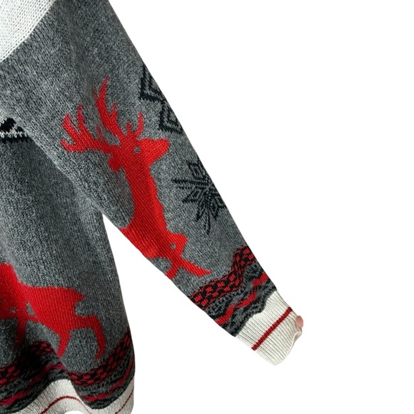 Mossimo Supply Co. Reindeer And Snowflake Christmas Sweater Size L - Picture 6 of 10